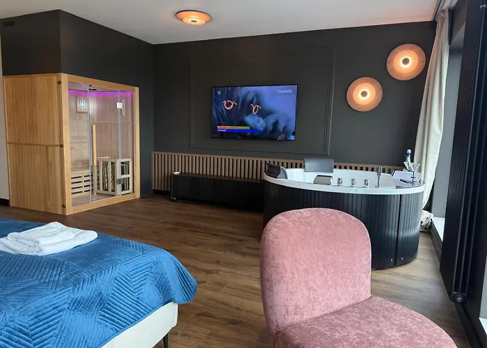 Appartamento Quorum River Sauna&jacuzzi Or Sauna&terrace Centrum Breslavia
